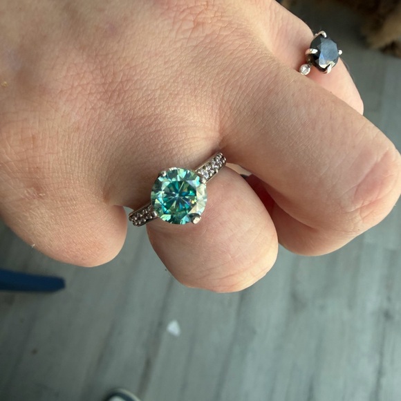 Silver Ring with Green Round Center Diamond